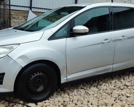 Черный Форд Гранд С-макс, объемом двигателя 2 л и пробегом 250 тыс. км за 5600 $, фото 1 на Automoto.ua