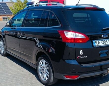 Чорний Форд Гранд С-макс, об'ємом двигуна 2 л та пробігом 242 тис. км за 8499 $, фото 2 на Automoto.ua