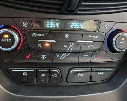 Черный Форд Гранд С-макс, объемом двигателя 1.5 л и пробегом 173 тыс. км за 8999 $, фото 16 на Automoto.ua