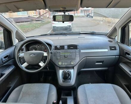 Серый Форд Гранд С-макс, объемом двигателя 0 л и пробегом 311 тыс. км за 1550 $, фото 2 на Automoto.ua