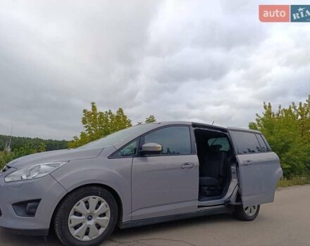 Сірий Форд Гранд С-макс, об'ємом двигуна 1.6 л та пробігом 235 тис. км за 7500 $, фото 7 на Automoto.ua