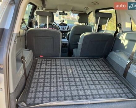 Сірий Форд Гранд С-макс, об'ємом двигуна 1.56 л та пробігом 235 тис. км за 6381 $, фото 10 на Automoto.ua