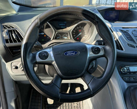 Серый Форд Гранд С-макс, объемом двигателя 1.6 л и пробегом 207 тыс. км за 7400 $, фото 40 на Automoto.ua