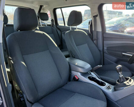 Серый Форд Гранд С-макс, объемом двигателя 1.6 л и пробегом 207 тыс. км за 7400 $, фото 27 на Automoto.ua