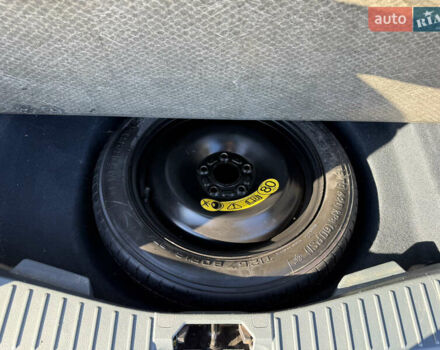 Серый Форд Гранд С-макс, объемом двигателя 1.6 л и пробегом 207 тыс. км за 7400 $, фото 36 на Automoto.ua