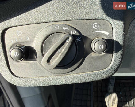 Серый Форд Гранд С-макс, объемом двигателя 1.6 л и пробегом 207 тыс. км за 7400 $, фото 41 на Automoto.ua