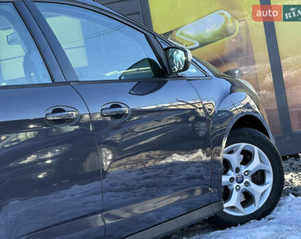 Серый Форд Гранд С-макс, объемом двигателя 1.6 л и пробегом 207 тыс. км за 7400 $, фото 24 на Automoto.ua