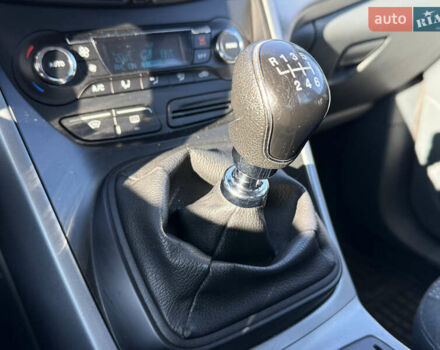 Серый Форд Гранд С-макс, объемом двигателя 1.6 л и пробегом 207 тыс. км за 7400 $, фото 45 на Automoto.ua