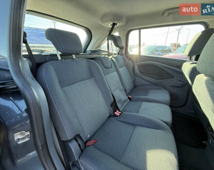 Серый Форд Гранд С-макс, объемом двигателя 1.6 л и пробегом 207 тыс. км за 7400 $, фото 33 на Automoto.ua