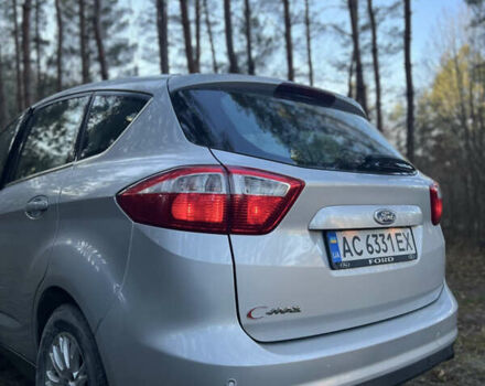 Серый Форд Гранд С-макс, объемом двигателя 2 л и пробегом 262 тыс. км за 7300 $, фото 2 на Automoto.ua