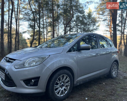 Серый Форд Гранд С-макс, объемом двигателя 2 л и пробегом 262 тыс. км за 7300 $, фото 1 на Automoto.ua