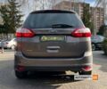 Серый Форд Гранд С-макс, объемом двигателя 2 л и пробегом 303 тыс. км за 9999 $, фото 5 на Automoto.ua