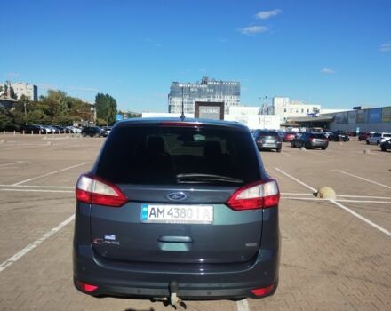 Серый Форд Гранд С-макс, объемом двигателя 1.6 л и пробегом 197 тыс. км за 8800 $, фото 3 на Automoto.ua