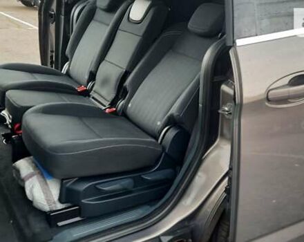 Сірий Форд Гранд С-макс, об'ємом двигуна 2 л та пробігом 248 тис. км за 10700 $, фото 9 на Automoto.ua