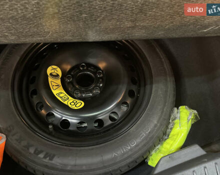 Сірий Форд Гранд С-макс, об'ємом двигуна 1.6 л та пробігом 233 тис. км за 9650 $, фото 27 на Automoto.ua