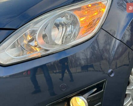 Синий Форд Гранд С-макс, объемом двигателя 1.6 л и пробегом 265 тыс. км за 7700 $, фото 27 на Automoto.ua