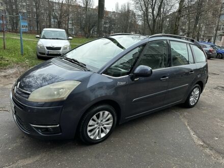 Синий Форд Гранд С-макс, объемом двигателя 2 л и пробегом 240 тыс. км за 5600 $, фото 1 на Automoto.ua