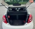 Білий Форд КА, об'ємом двигуна 1.24 л та пробігом 317 тис. км за 3600 $, фото 14 на Automoto.ua