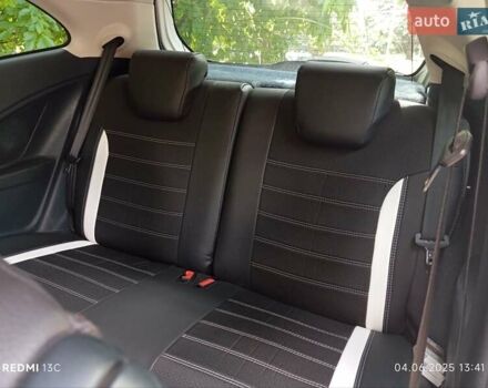 Белый Форд КА, объемом двигателя 1.2 л и пробегом 158 тыс. км за 4500 $, фото 9 на Automoto.ua