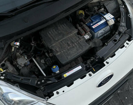 Білий Форд КА, об'ємом двигуна 1.2 л та пробігом 109 тис. км за 3900 $, фото 16 на Automoto.ua