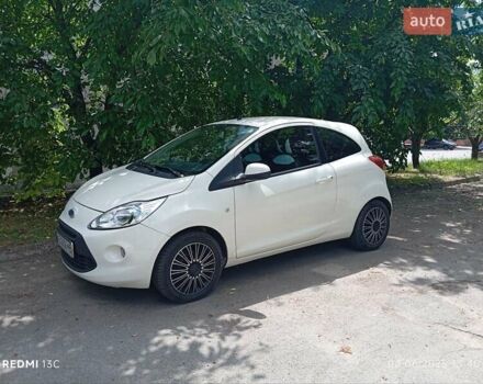 Белый Форд КА, объемом двигателя 1.2 л и пробегом 158 тыс. км за 4500 $, фото 2 на Automoto.ua