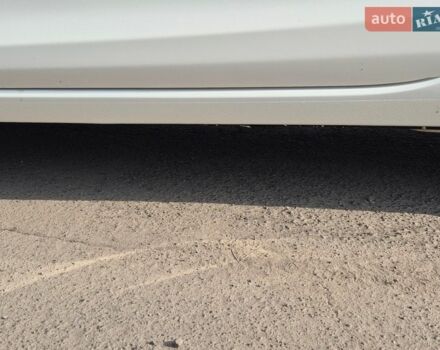 Белый Форд КА, объемом двигателя 1.2 л и пробегом 191 тыс. км за 5600 $, фото 3 на Automoto.ua