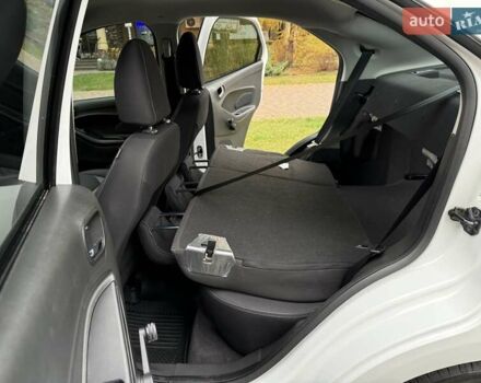 Белый Форд КА, объемом двигателя 1.2 л и пробегом 95 тыс. км за 7200 $, фото 47 на Automoto.ua