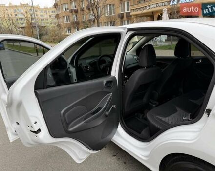 Белый Форд КА, объемом двигателя 1.2 л и пробегом 95 тыс. км за 7200 $, фото 32 на Automoto.ua