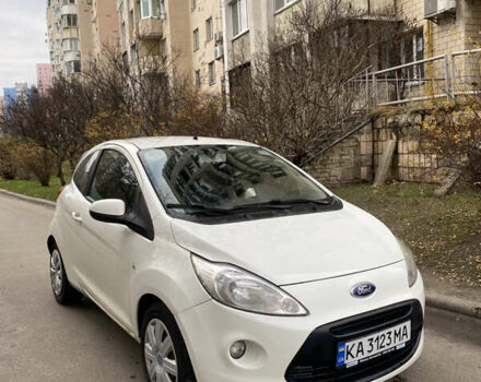 Белый Форд КА, объемом двигателя 1.24 л и пробегом 139 тыс. км за 3300 $, фото 1 на Automoto.ua