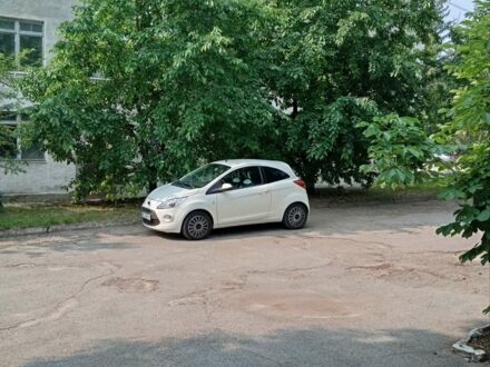 Білий Форд КА, об'ємом двигуна 1.2 л та пробігом 158 тис. км за 4500 $, фото 1 на Automoto.ua