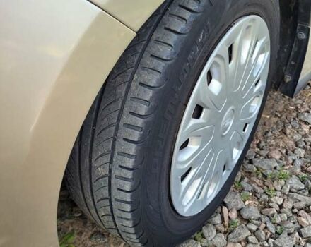 Бежевий Форд КА, об'ємом двигуна 1 л та пробігом 34 тис. км за 6999 $, фото 12 на Automoto.ua