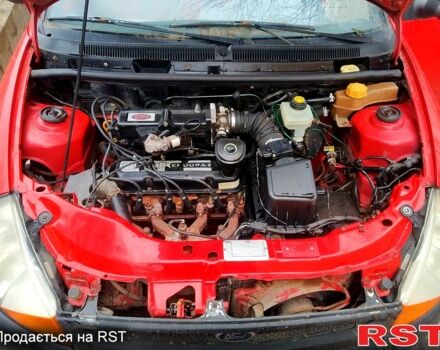 Красный Форд КА, объемом двигателя 1.3 л и пробегом 100 тыс. км за 1499 $, фото 8 на Automoto.ua