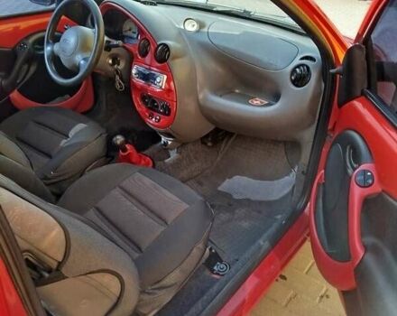 Красный Форд КА, объемом двигателя 1.3 л и пробегом 68 тыс. км за 2400 $, фото 6 на Automoto.ua