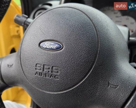 Жовтий Форд КА, об'ємом двигуна 1.3 л та пробігом 137 тис. км за 2650 $, фото 18 на Automoto.ua