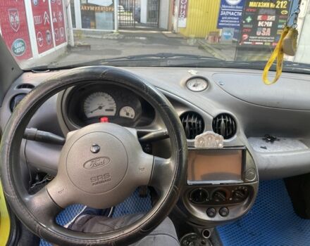 Желтый Форд КА, объемом двигателя 1.3 л и пробегом 180 тыс. км за 1100 $, фото 1 на Automoto.ua