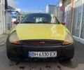 Желтый Форд КА, объемом двигателя 1.3 л и пробегом 180 тыс. км за 1100 $, фото 1 на Automoto.ua