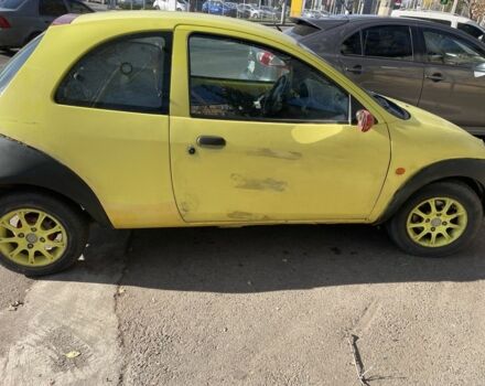 Желтый Форд КА, объемом двигателя 1.3 л и пробегом 180 тыс. км за 1100 $, фото 3 на Automoto.ua
