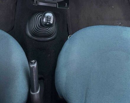 Серый Форд КА, объемом двигателя 1.3 л и пробегом 215 тыс. км за 2780 $, фото 15 на Automoto.ua