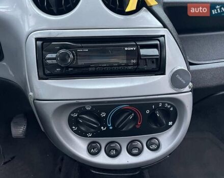 Серый Форд КА, объемом двигателя 1.3 л и пробегом 215 тыс. км за 2780 $, фото 21 на Automoto.ua