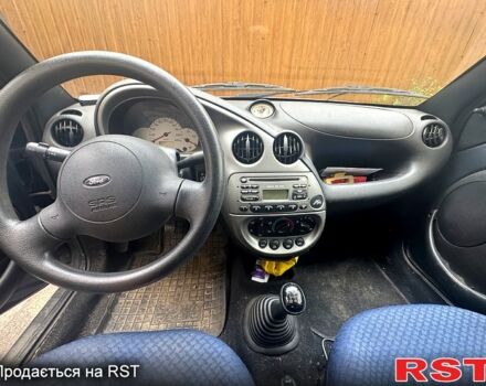 Серый Форд КА, объемом двигателя 1.3 л и пробегом 200 тыс. км за 1850 $, фото 1 на Automoto.ua