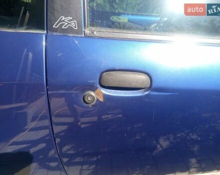 Синий Форд КА, объемом двигателя 1.3 л и пробегом 159 тыс. км за 2000 $, фото 2 на Automoto.ua