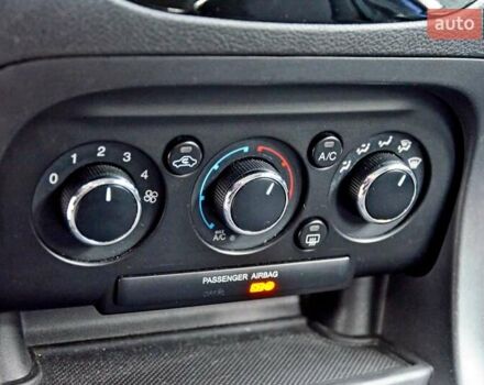 Синій Форд КА, об'ємом двигуна 1.2 л та пробігом 185 тис. км за 7700 $, фото 15 на Automoto.ua