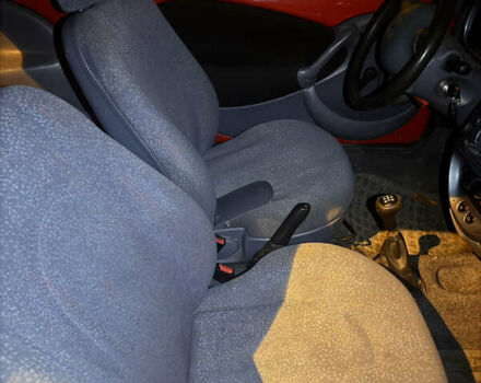 Оранжевый Форд КА, объемом двигателя 1.3 л и пробегом 71 тыс. км за 800 $, фото 4 на Automoto.ua