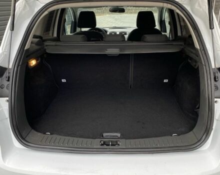 Белый Форд Куга, объемом двигателя 2 л и пробегом 243 тыс. км за 10100 $, фото 5 на Automoto.ua