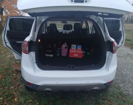 Форд Куга 2012 в Львове на Automoto.ua Белый Форд Куга, объемом двигателя 2 л и пробегом 200 тыс. км за 11000 $, фото 4 на Automoto.ua