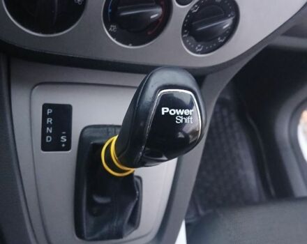 Форд Куга 2012 в Львове на Automoto.ua Белый Форд Куга, объемом двигателя 2 л и пробегом 200 тыс. км за 11000 $, фото 7 на Automoto.ua