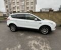 Белый Форд Куга, объемом двигателя 2 л и пробегом 135 тыс. км за 12800 $, фото 1 на Automoto.ua