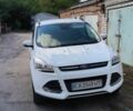 Белый Форд Куга, объемом двигателя 2 л и пробегом 140 тыс. км за 13568 $, фото 1 на Automoto.ua