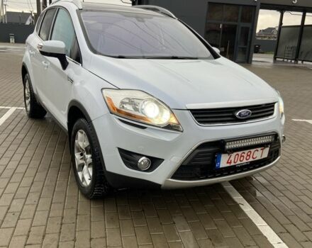 Белый Форд Куга, объемом двигателя 2 л и пробегом 260 тыс. км за 6151 $, фото 2 на Automoto.ua