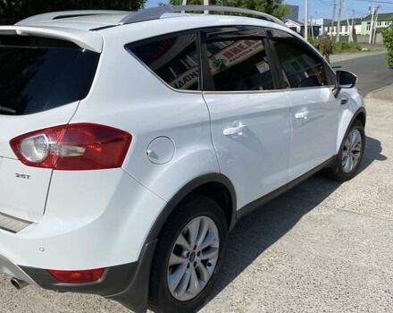 Білий Форд Куга, об'ємом двигуна 2.52 л та пробігом 208 тис. км за 11500 $, фото 10 на Automoto.ua